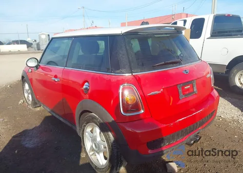 2009 Mini Cooper S из США, поврежденный, VIN WMWMF73559TW82589